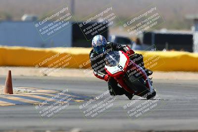 media/Mar-28-2022-Superbike Trackdays (Mon) [[b8603d0f67]]/Novice Group (1130am-12pm)/Turn 2/